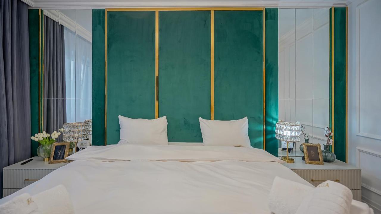 Kua Luxury Loft Coresi בראשוב