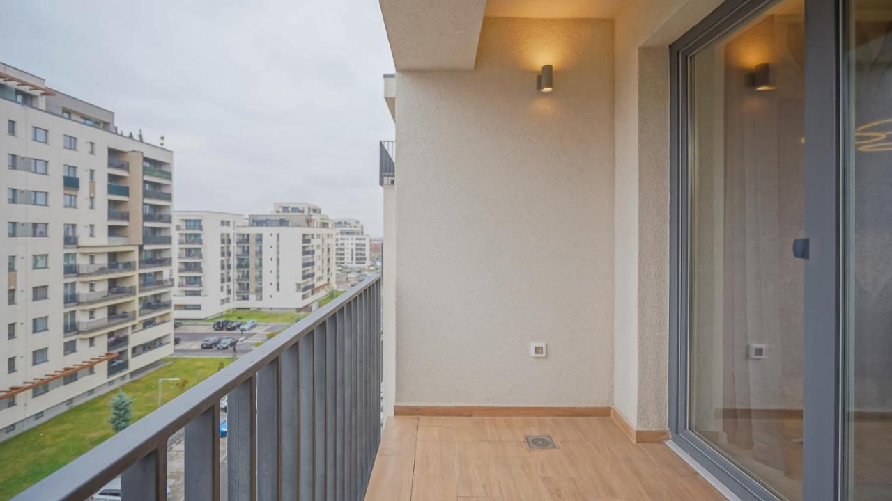 Kua Luxury Loft Coresi * בראשוב