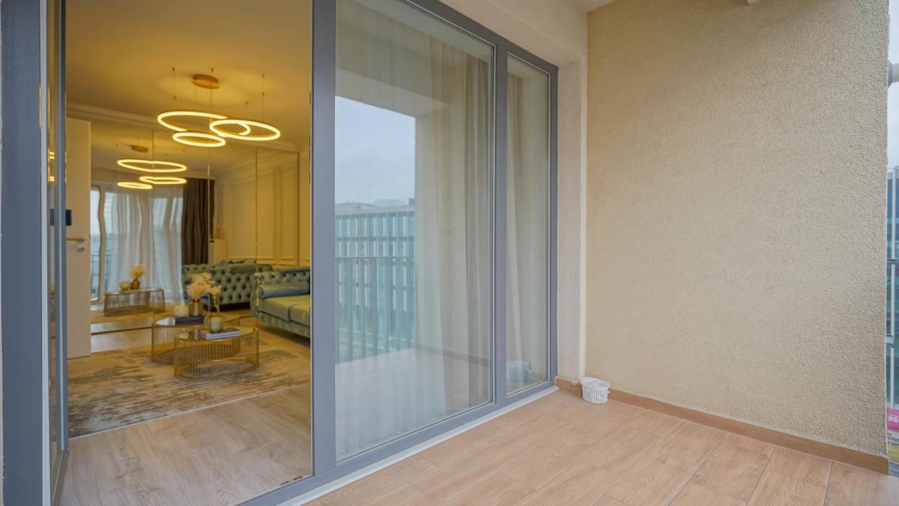 Kua Luxury Loft Coresi דירה *